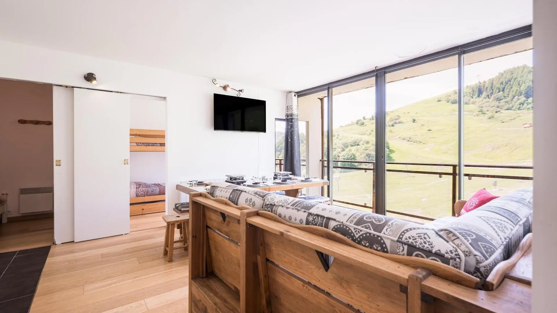 Le Chrystal Des Neiges - Le Corbier - Vue Pistes Apartamento Villarembert França
